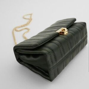 NWT Luxury Party Minimalist RARE Zara Quilted Shoulder/Crossbody Chain Strap Bag
